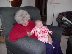 Rebecca with Great Grandma in Wisconsin